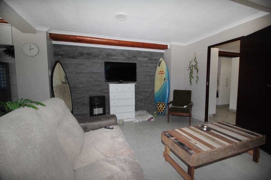 3 Bedroom Property for Sale in Menkenkop Western Cape